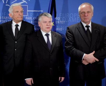 «La decisión de enterrar a Kaczynski en la cripta es un error»