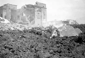 ABC  La erupción del Vesubio de 1906 fue especialmente destructiva para la bahía de Nápoles
