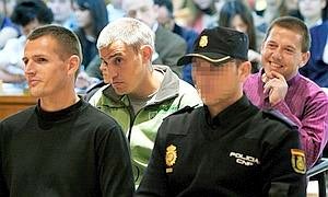 Los etarras de la T-4 se niegan a declarar: «No reconocemos a este juzgado fascista»