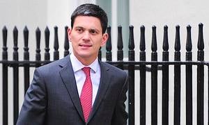 David Miliband presenta su candidatura al liderazgo del Partido Laborista