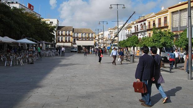 La plaza del Altozano de Utrera acogerá una pista de patinaje