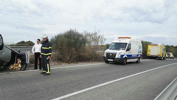 Intervención en un accidente de tráfico esta pasada Navidad