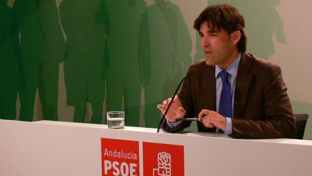 El ex alcalde socialista de Santa Fe, Sergio Bueno