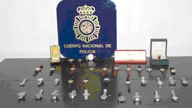 Arrestado por robar a su tío 29 relojes valorados en 80.000 euros