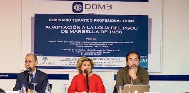 Ambos ponentes junto a Laura Pou, presidenta de DOM3