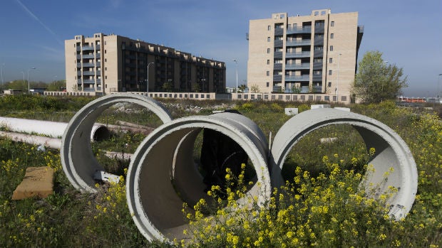 Paraje sin urbanizar junto al residencial Ciudad de la Luz