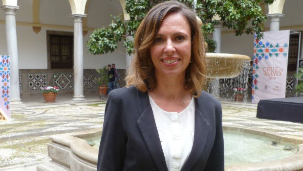 Rocío Díaz en el Ayuntamiento de Granada