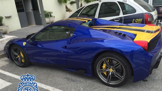 El Ferrari había sido estacionado en un garaje próximo al aeropuerto de Málaga