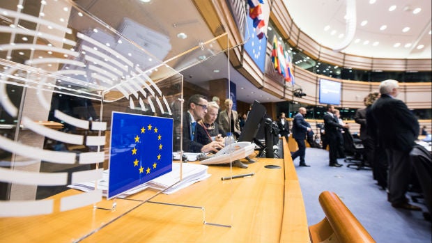 La Universidad pide sitio en la Unión Europea