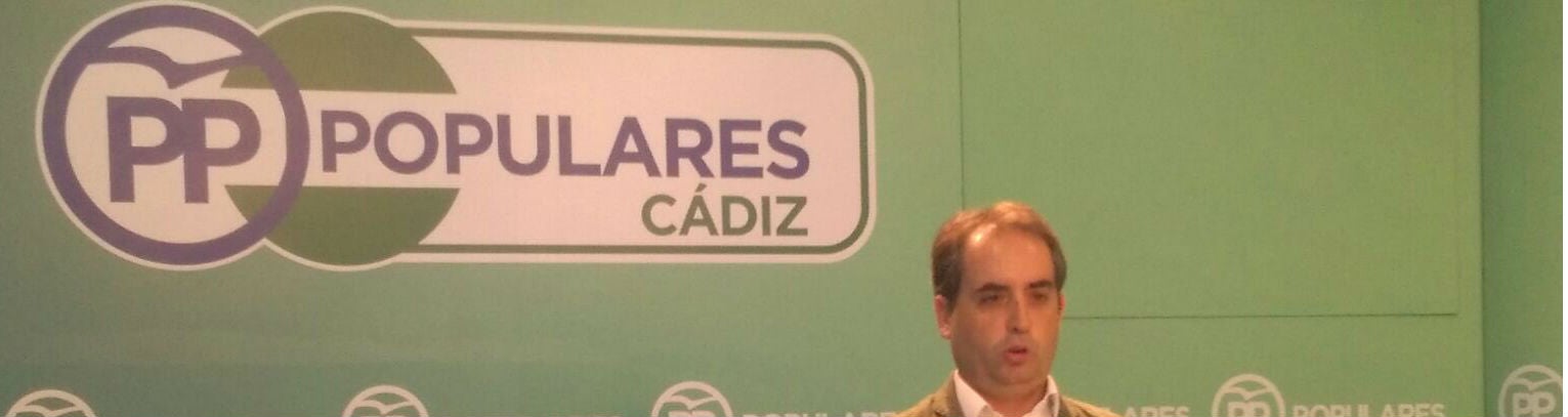 Saldaña en el rueda de prensa que ofreció para tratar el plan Pista