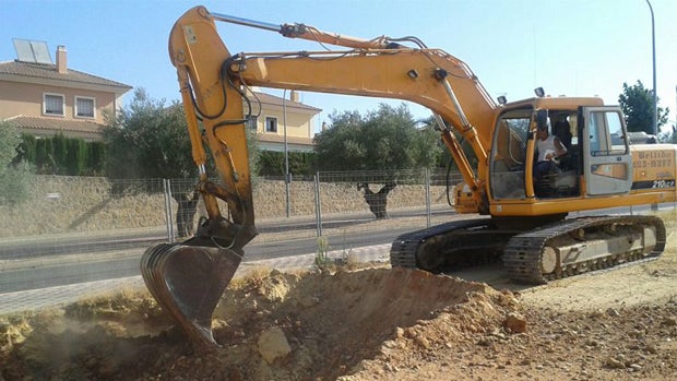 Primeros trabajos en los terrenos donde irá la parroquia / ABC