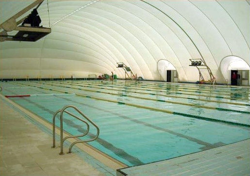 Vista de la piscina que desde ahora queda cerrada