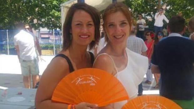 María Eugenia Barranquero con María del Carmen Carmona, edil de Servicios Sociales