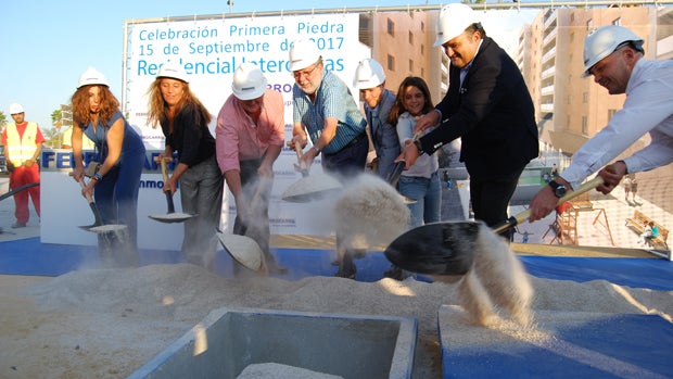 Acto de colocación de la primera piedra