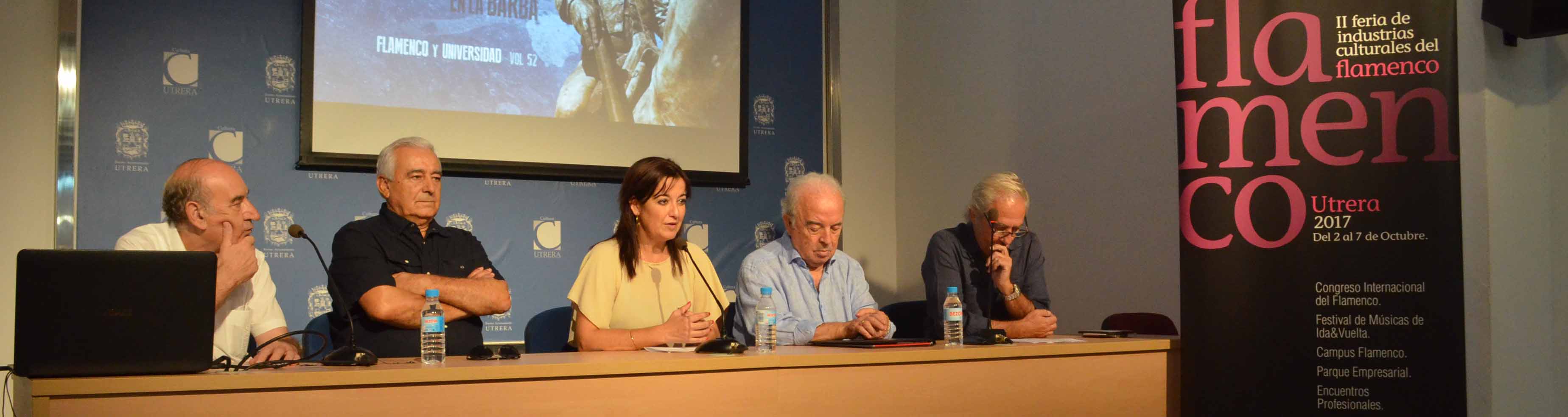 Los promotores de la iniciativa en la presentación del disco.