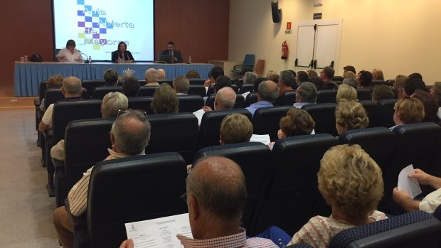 Más de cien alumnos con muchas ganas de aprender en el aula abierta de mayores