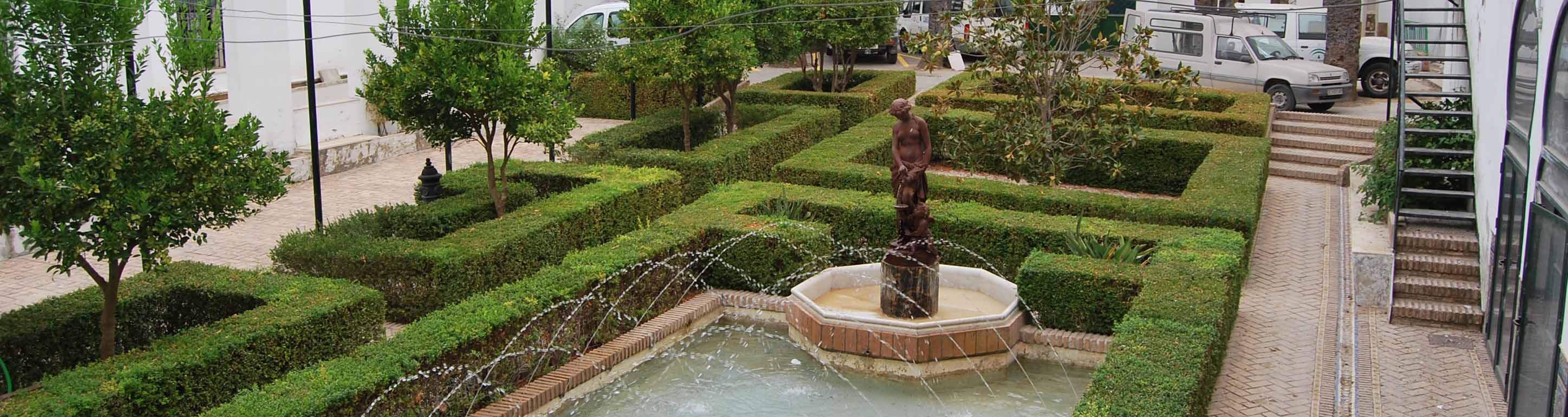 El jardín romántico del Ayuntamiento de Utrera