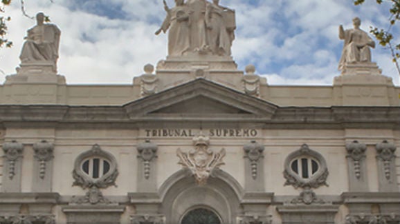 El Supremo obliga a la Junta admitir a un opositor suspendido hace 9 años