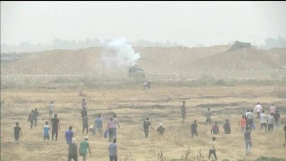 Palestinos participan en la sexta Gran Marcha del Retorno en Gaza