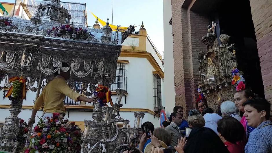 Salida del Rocío de la Macarena