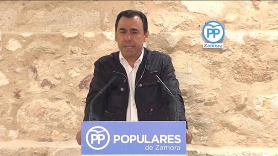 Maíllo: "Sánchez quiere llegar a Moncloa con los herederos del terrorismo"