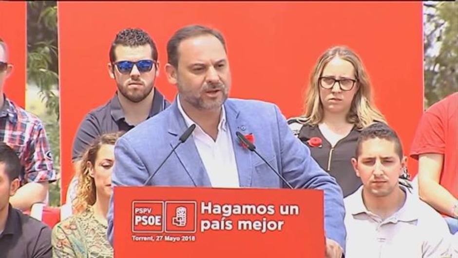 Continúan reacciones a la moción de censura presentada por PSOE