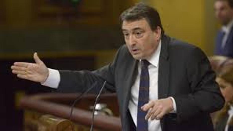El sí del PNV a la moción de censura