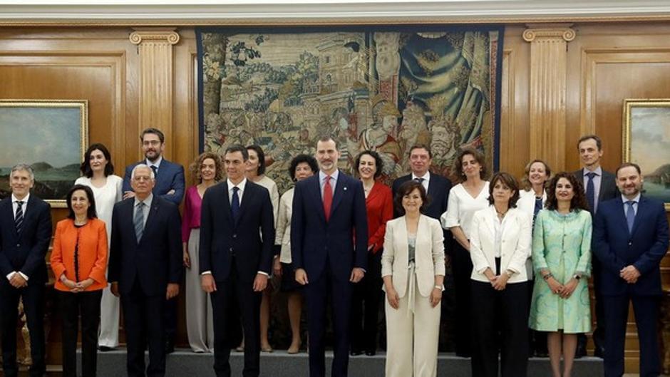 Así es la vida familiar de los nuevos ministros del Gobierno de Pedro Sánchez