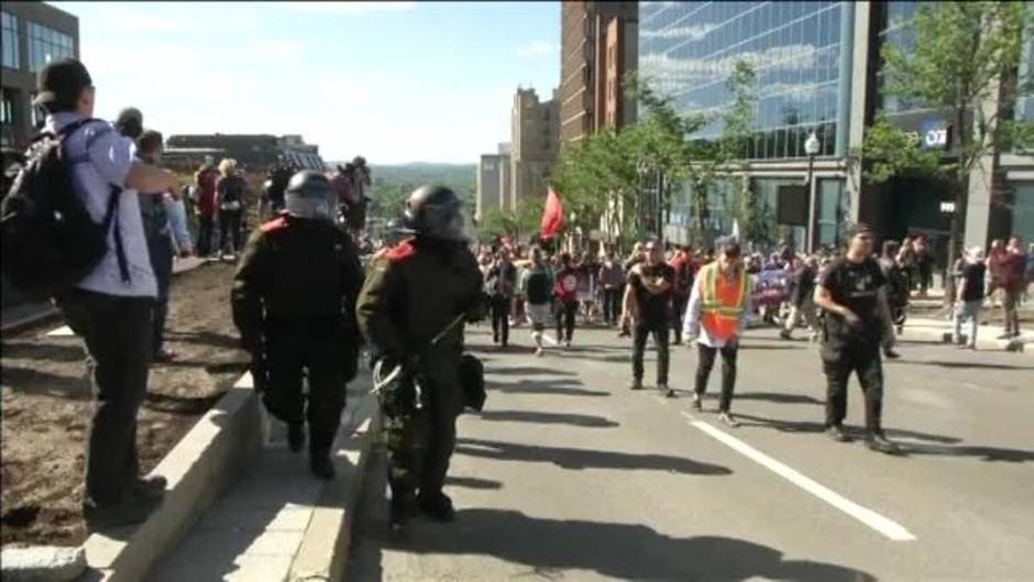 Manifestación en Quebec contra el G-7