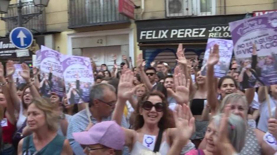 Miles de personas en Madrid contra la libertad a La Manada