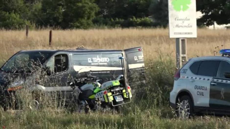 Accidente mortal de un motorista de 21 años tras golpearse contra un tractor en El Perdigón (Zamora)