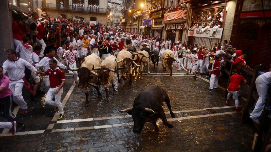 Vídeo del encierro de Sanfermines del 8 de julio