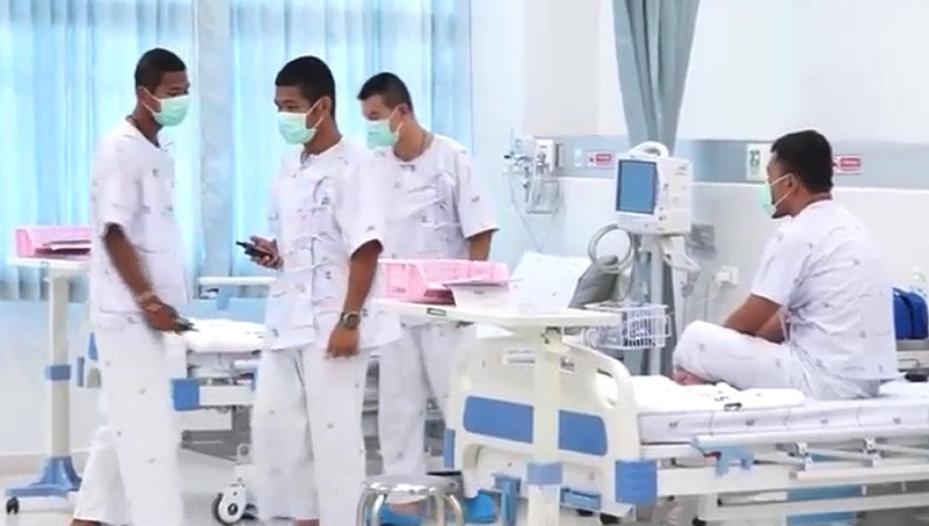 Vídeo: los niños rescatados de una cueva en Tailandia se recuperan en el hospital