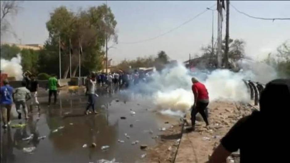 Medio centenar de heridos en Irak en el octavo día de protestas al Gobierno