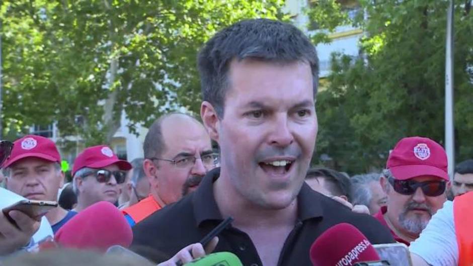 Taxistas pendientes de la reunión de Fomento con las CCAA