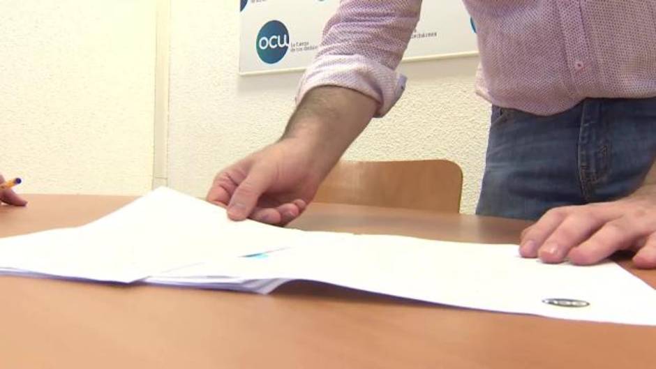 La OCU inicia una acción judicial contra Ryanair