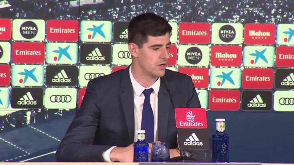 Thibaut Courtais ya viste la camiseta del Real Madrid