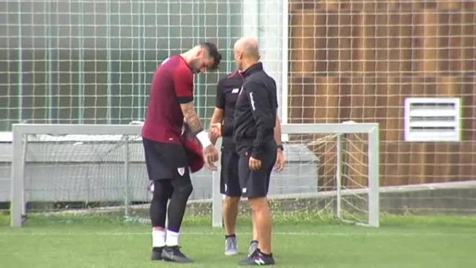 Al Athletic de Bilbao se le acumulan los problemas