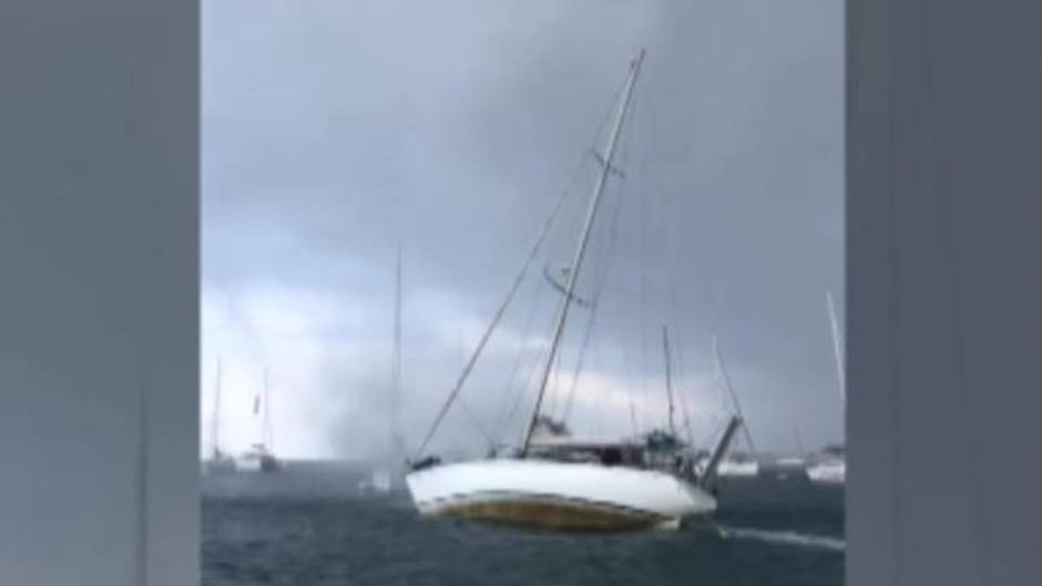 Las tormentas paralizan el litoral catalán y las Islas Baleares