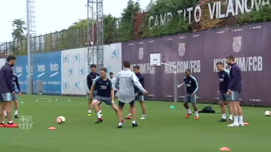 Nueva sesión del Barça bajo la lluvia