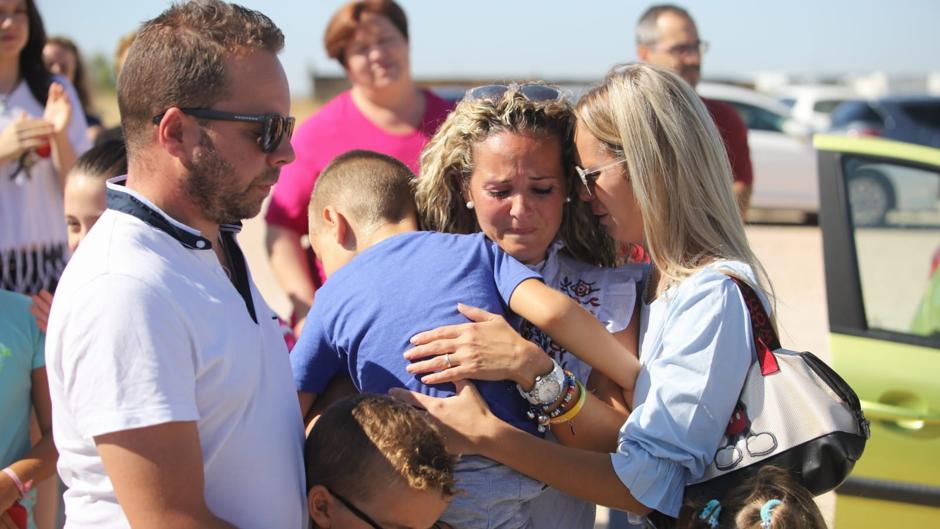 El primer día de clase para todos, menos para Cristian, el niño de La Carlota con autismo