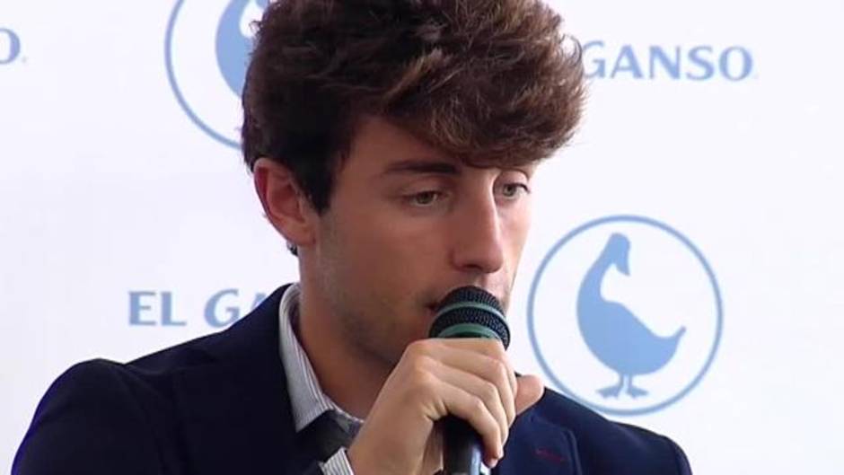 Odriozola: "Sería especial debutar en San Mamés. Julen sabe que estoy preparado"