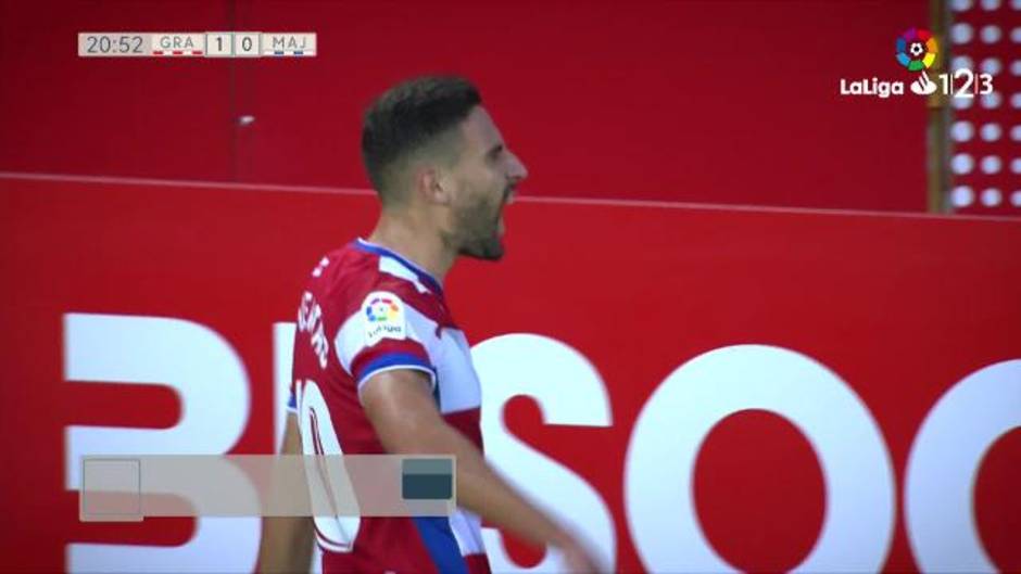 Gol de Antonio Puertas (1-0) en el Granada 3-0 Rayo Majadahonda