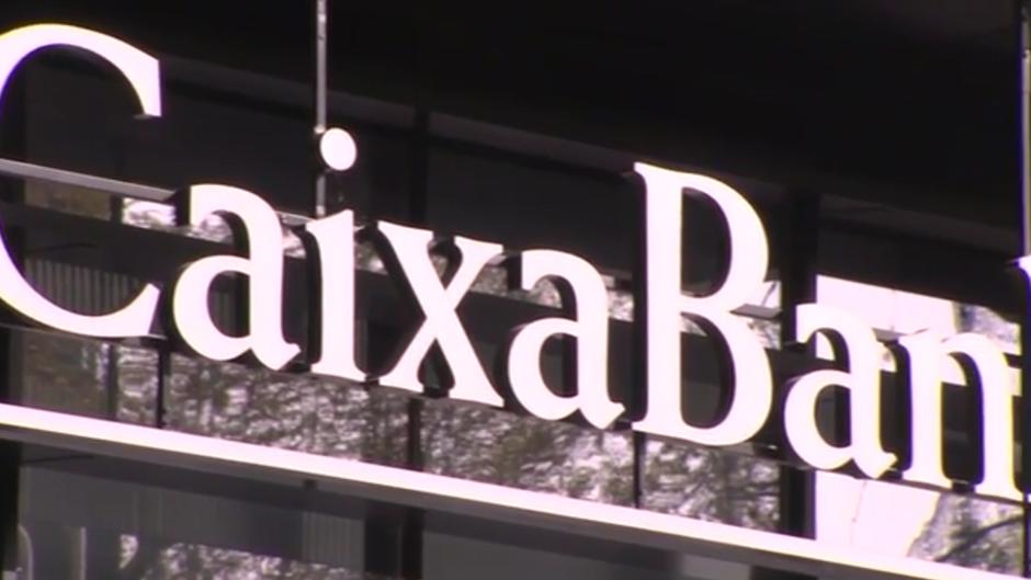 Caixabank saldrá por completo del accionariado de Repsol en 2019