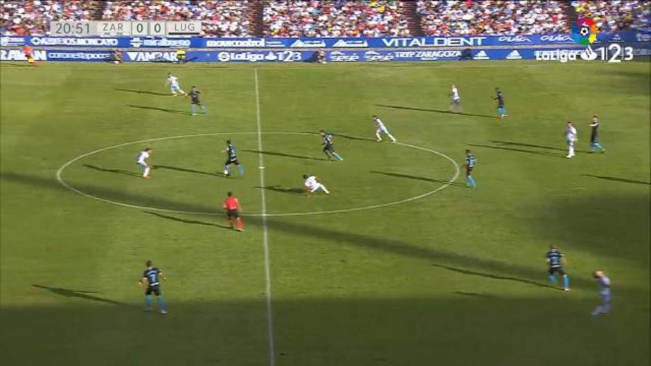 El gol desde medio campo que ha asombrado a La Romareda