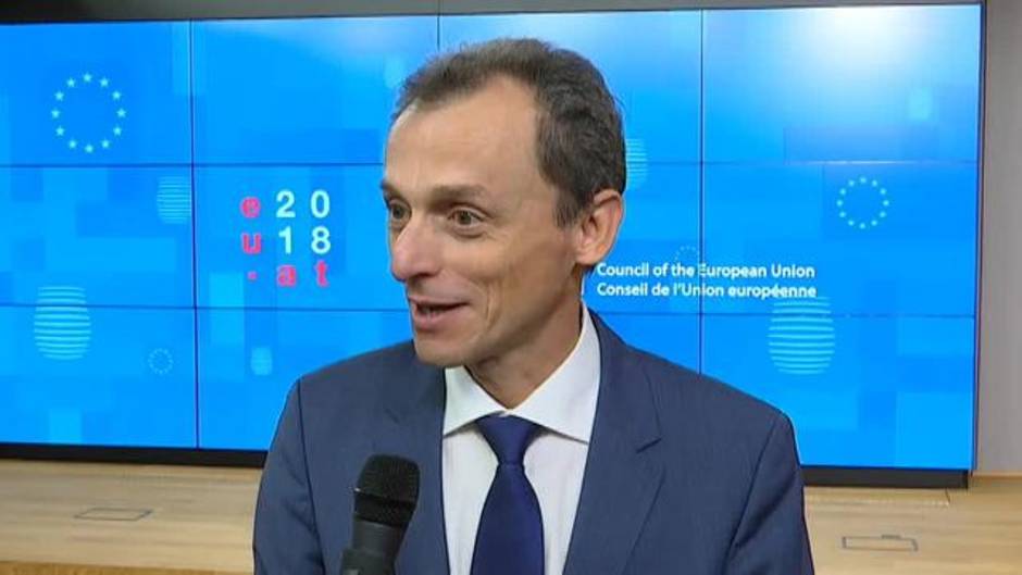 Pedro Duque cambia su versión y dice que si hay errores los subsanará