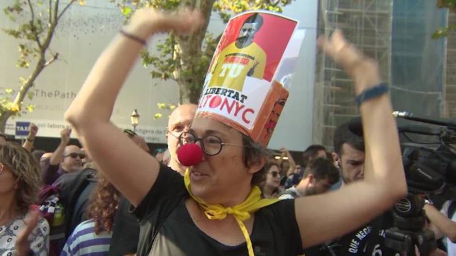 Reacciones políticas a los actos conmemorativos del 1-O