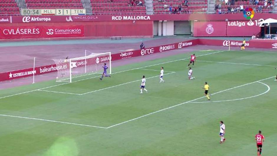 Gol de Alejandro López de Groot (4-1) en el Mallorca 4-1 Tenerife