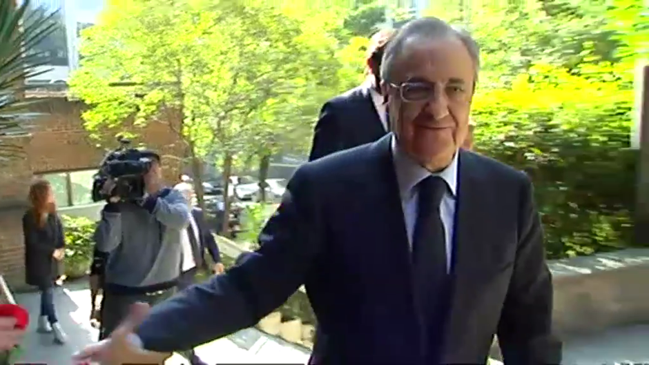 Florentino Pérez guarda silencio ante la posible destitución de Lopetegui