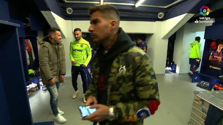 Vestuario del Levante UD antes del partido ante la Real Sociedad